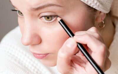 Choose the right eye pencil to enhance your look